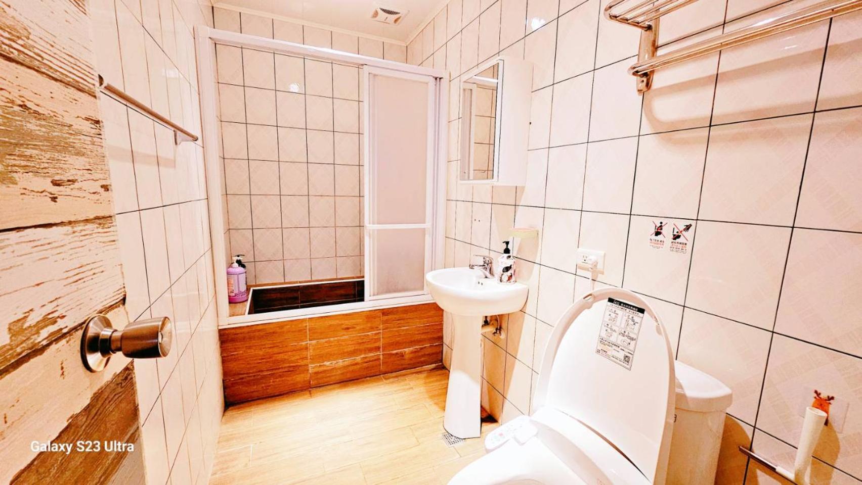 羅里濱海輕旅 Rory Hostel Luzhu Eksteriør bilde